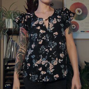 FLORAL BLOUSE